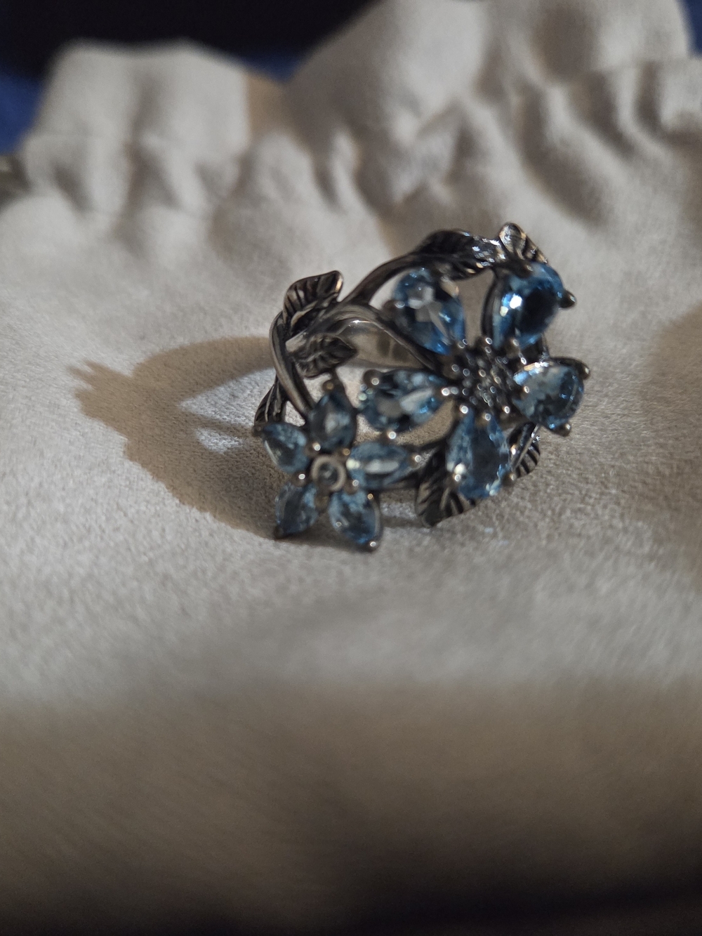 Blue Floral Crystal Ring - Or Paz Sterling Silver - Picture 3 of 5
